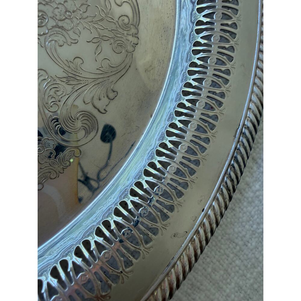 Vintage, Rogers 170, 12" Round Silver Tray - Picture 10 of 10
